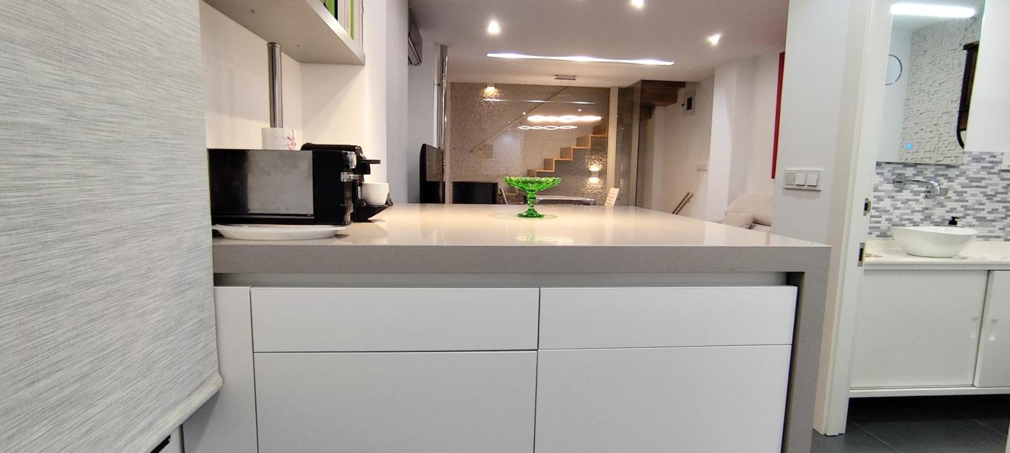 Center Design House *
